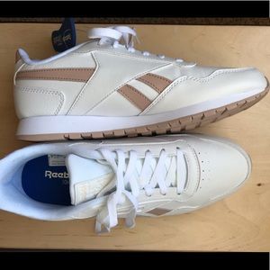 Reebok women’s CL Hartman Run